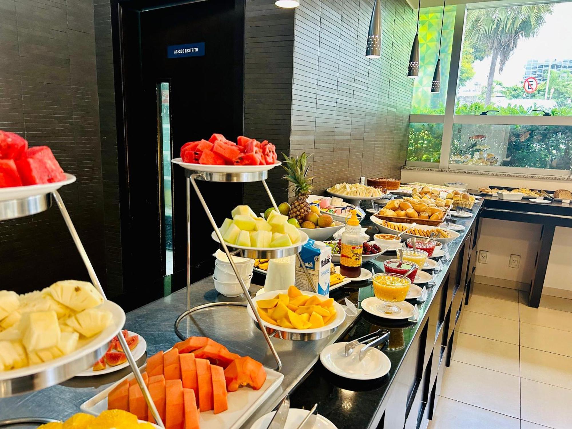 Naoum Hotel Brazíliaváros Kültér fotó